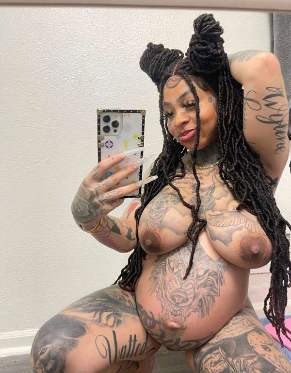reality black female selfies porn