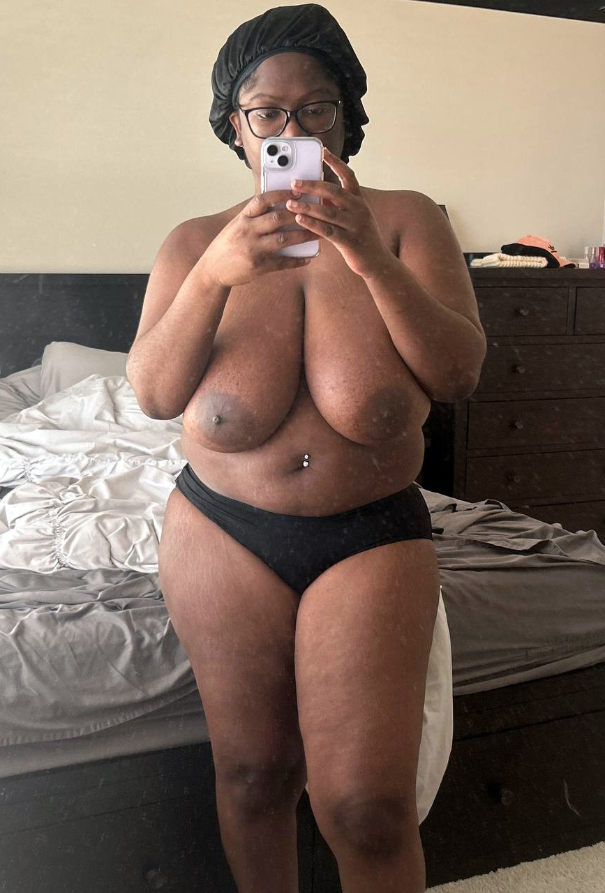 gorgeous ebony not far from panties