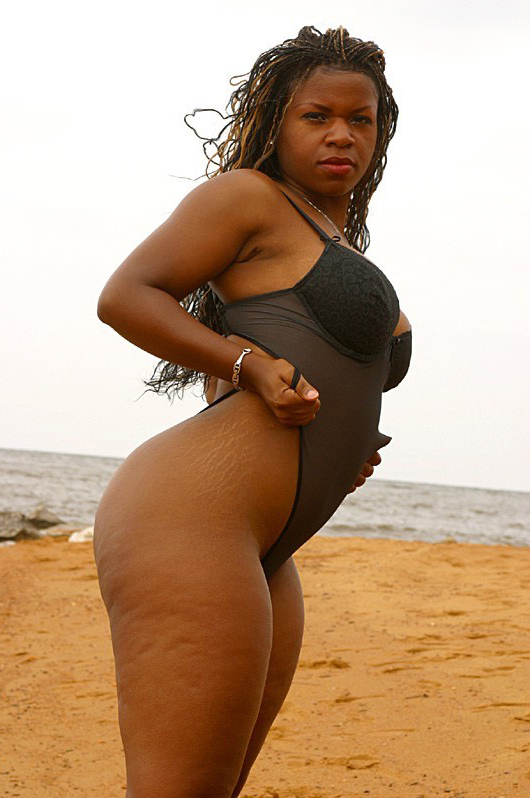 juggs curvy ebony