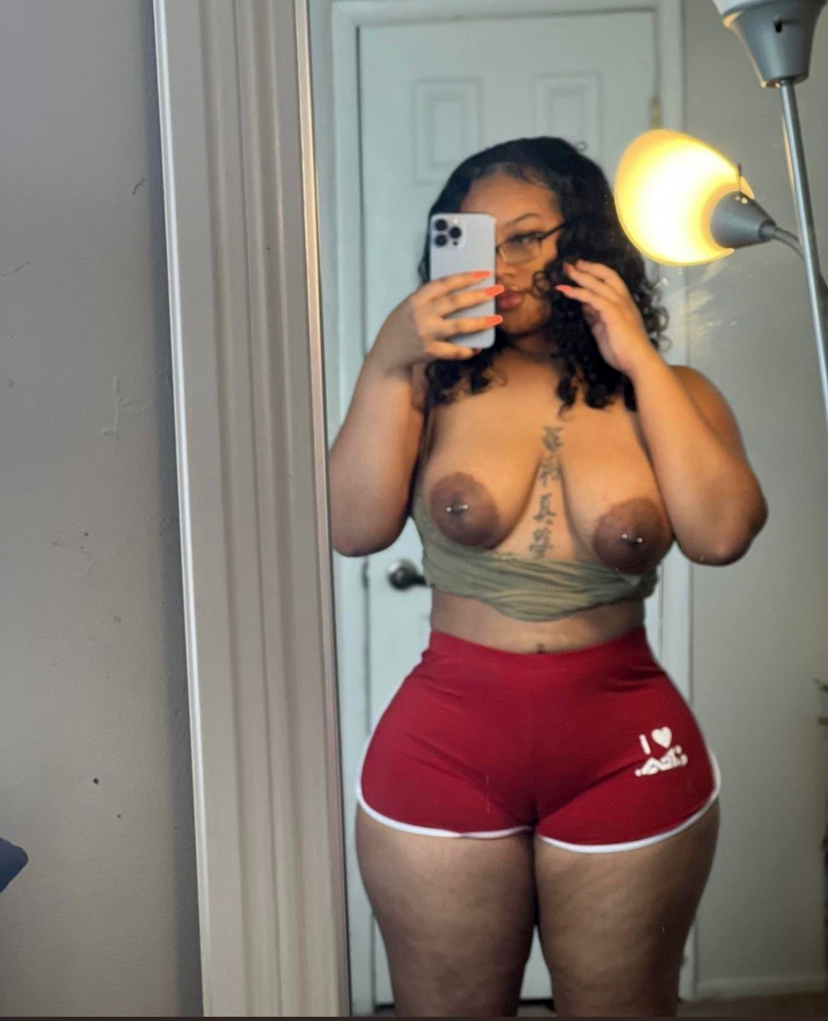 natural cameltoe dastardly pussy seduction