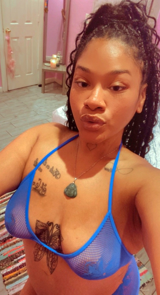 porn home pictures of black woman nude