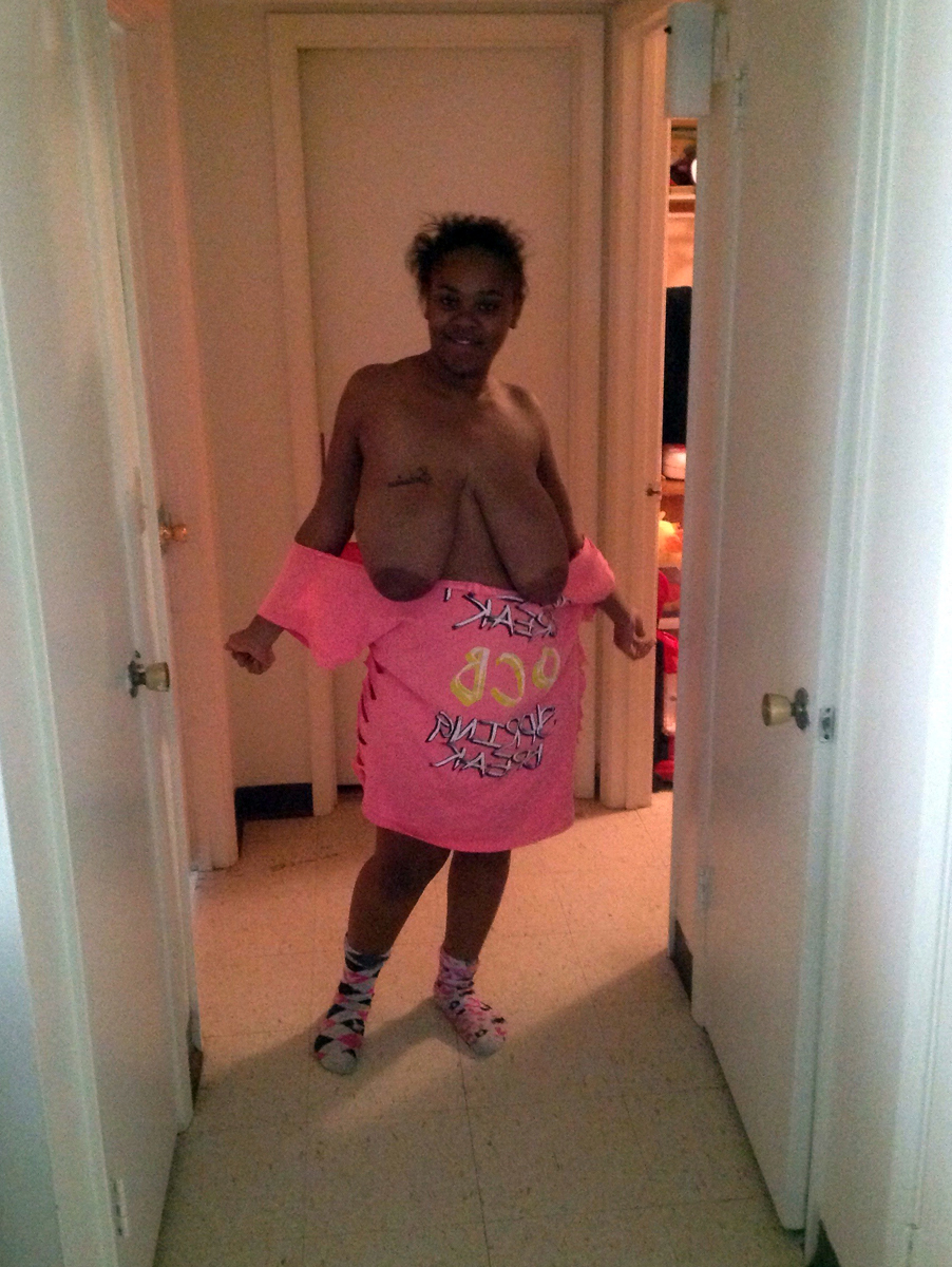 sexy saggy black titties free porn pics