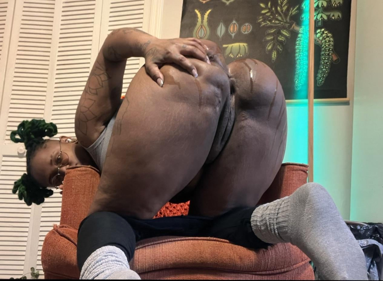 porn pics of big black juicy ass