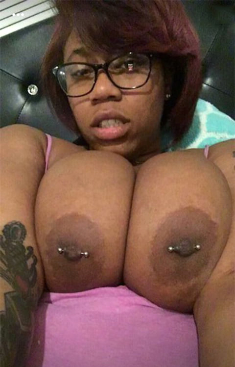 porn pictures of black female selfies