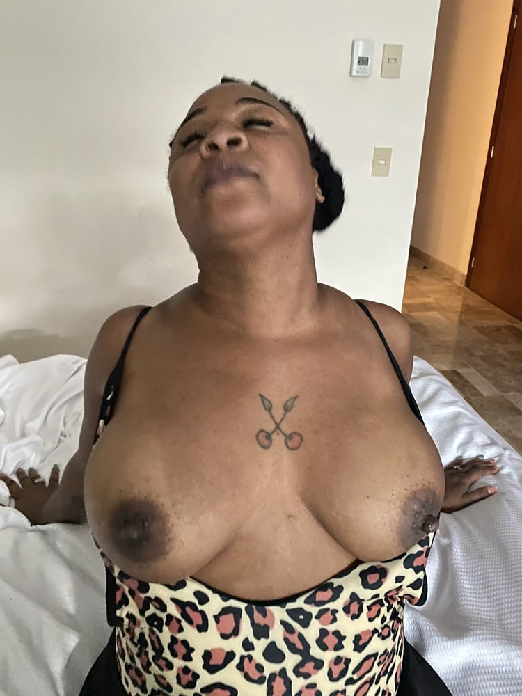 grey horny black women hot porn pics