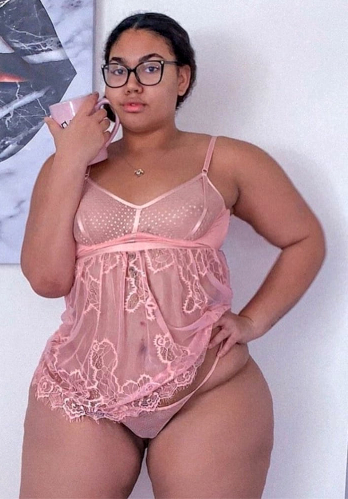 ebony in lingerie porno