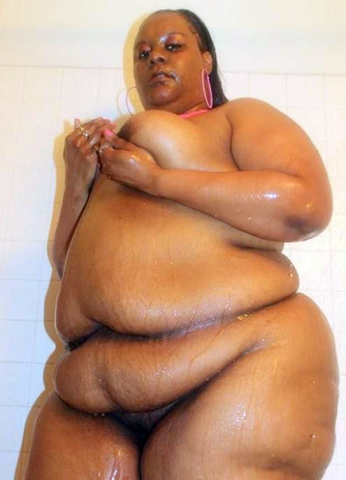 hotties beamy chunky sinister women